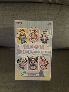 POMPOMPURIN-Pop Mart x Hello Kitty The Monsters Plush. NIB
